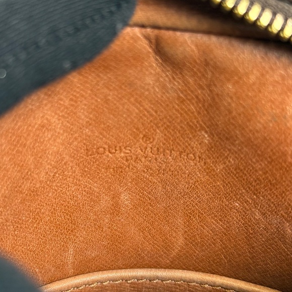 Authentic Vintage Louis Vuitton Monogram Danube Crossbody Bag - ✔️ COA included - Picture 6 of 14